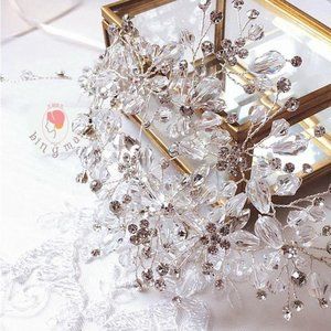 Detailed Crystal Headpiece, White Crystal